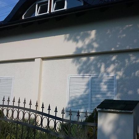 Apartmani Anton Osijek Buitenkant foto
