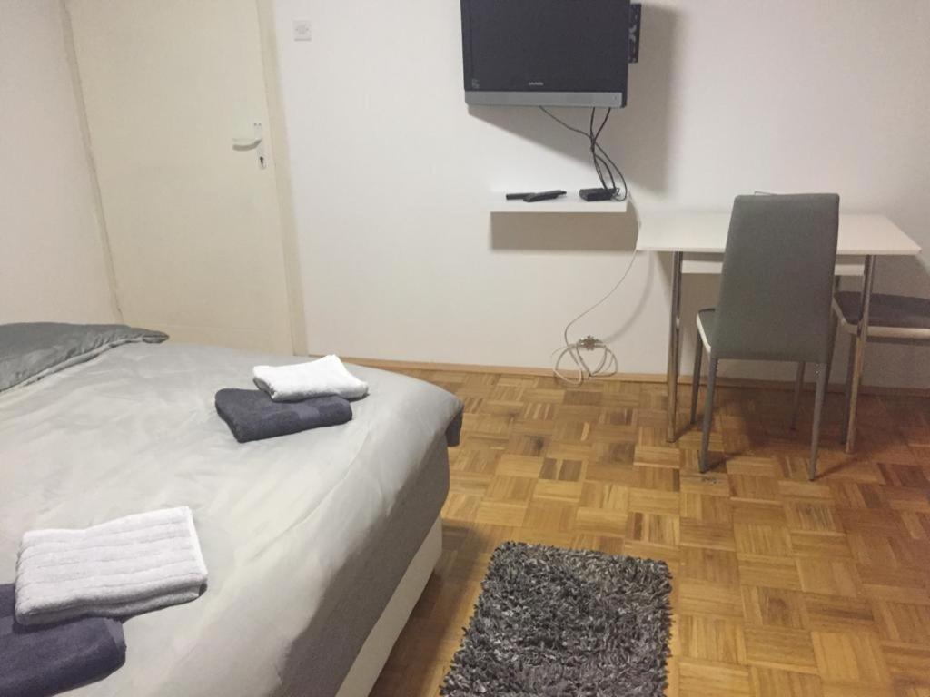 Apartmani Anton Osijek Buitenkant foto