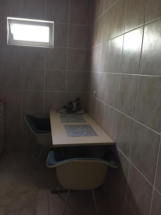 Apartmani Anton Osijek Buitenkant foto