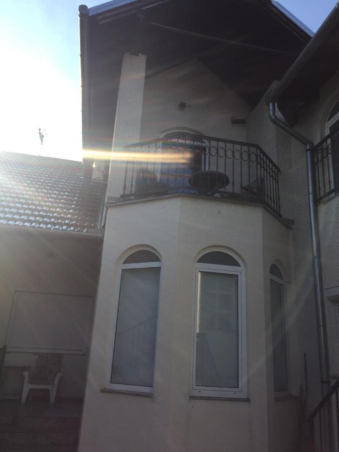 Apartmani Anton Osijek Buitenkant foto