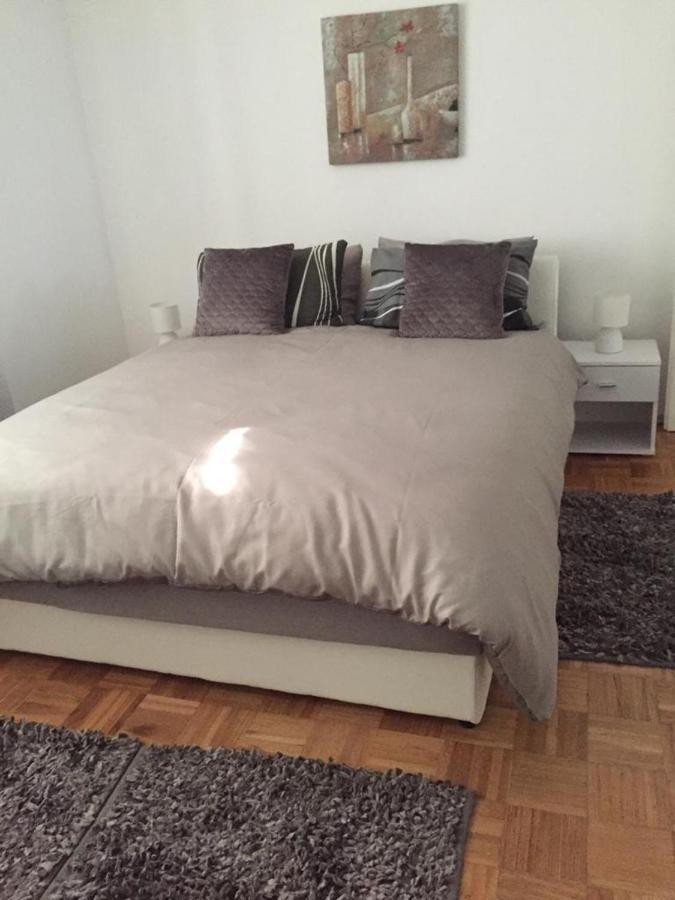 Apartmani Anton Osijek Buitenkant foto